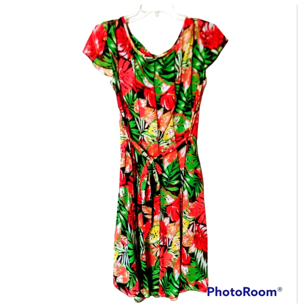 🔥SALE🔥 NEW Kataya Tropical Floral Dress  Red Flowers Green Leaves on Black S
